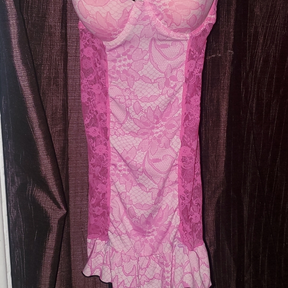 Fitted Corset - Picture 2 of 4